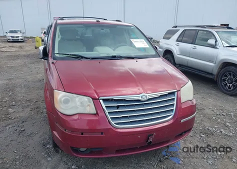 2010 Chrysler Town & Country New Limited from USA, damaged, VIN 2A4RR7DX5AR448779